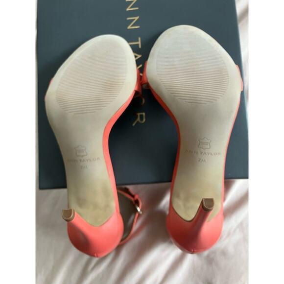 Ann Taylor Elly Leather Stiletto Heeled Sandals Bright Calypso Like New Size 7 - Picture 9 of 11